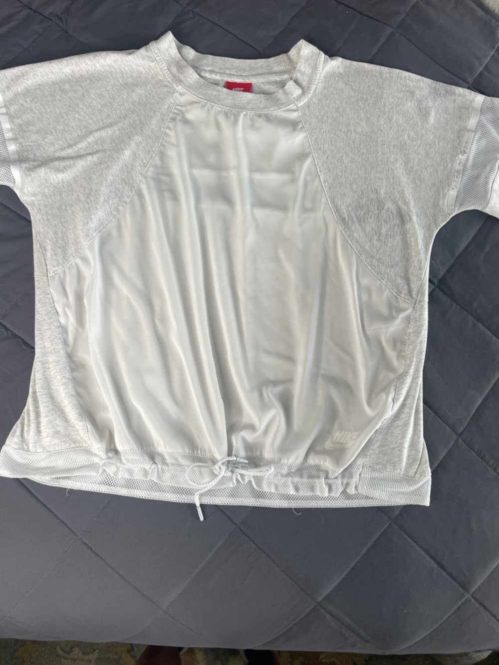 Nike White and Light Gray Short-Sleeve Drawstring Athletic Top